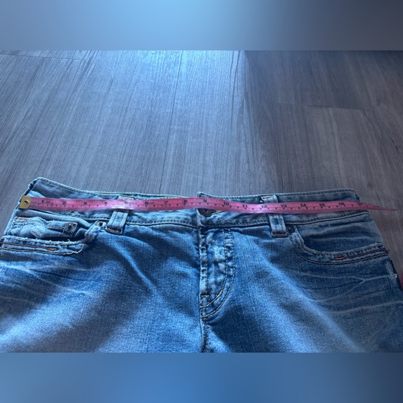 Silver Jeans Santorini  Light Blue Denim. 17 inch waist - Picture 6 of 6